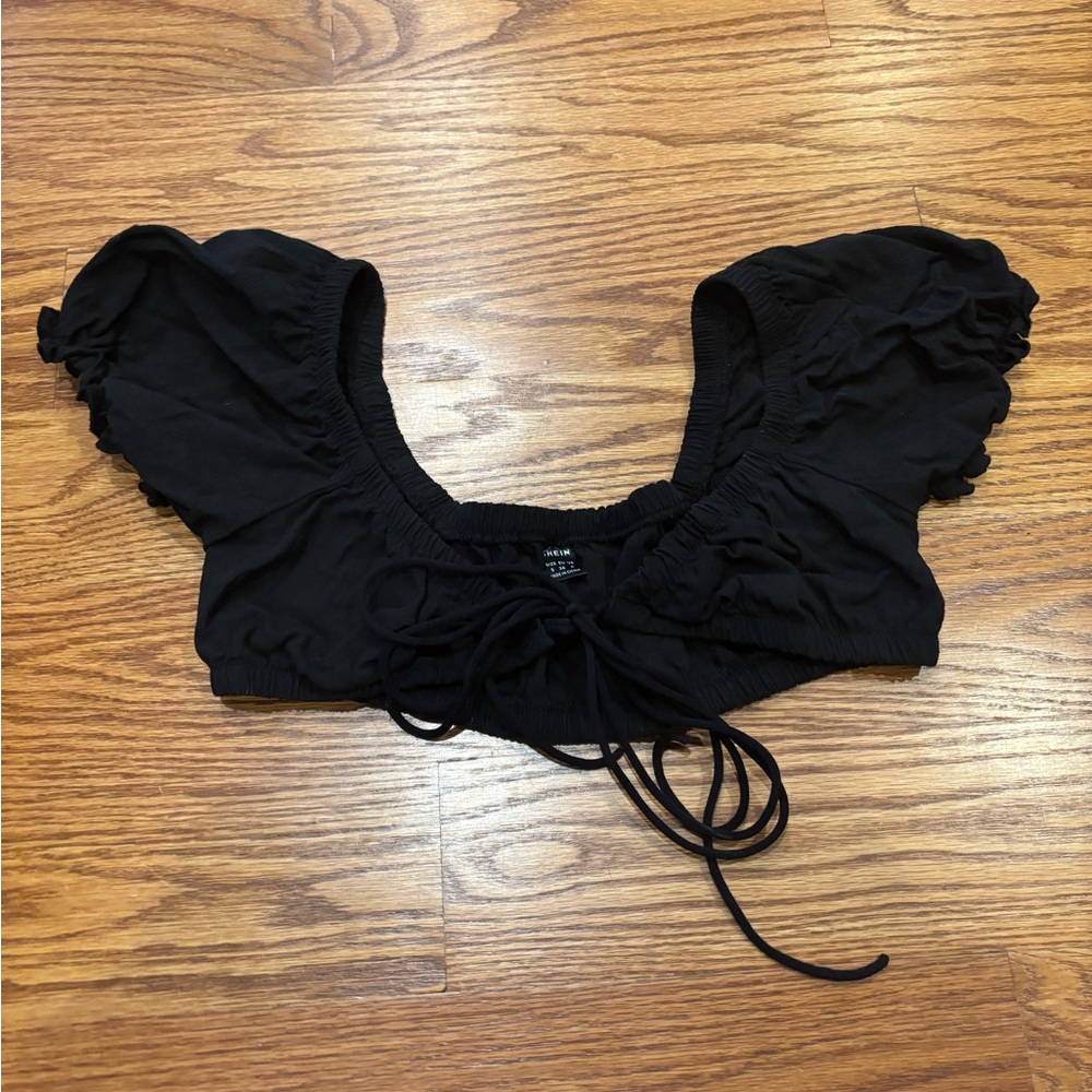 SHEIN Black Ruched Puff Sleeve Crop Top